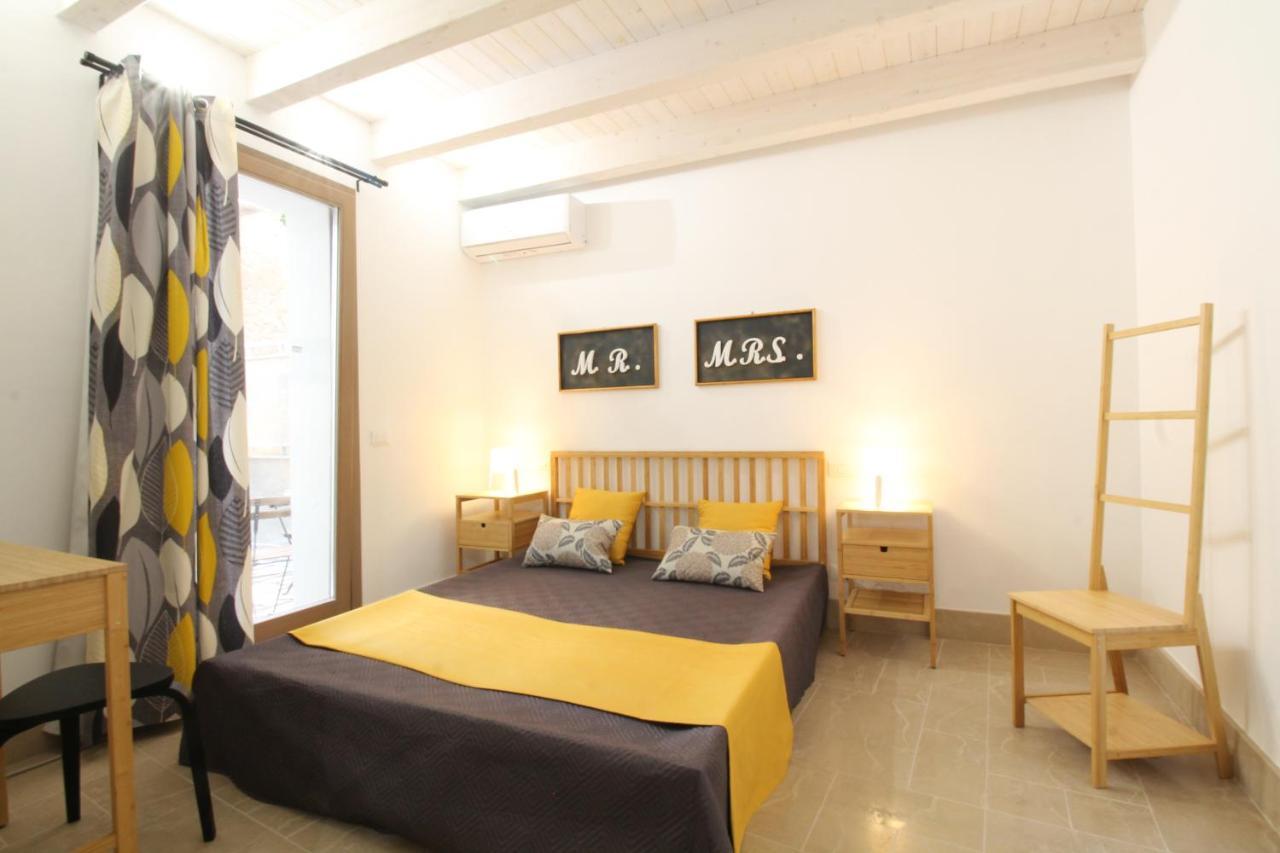 Casa Diletta - Trapani Centro Storico Appartement Buitenkant foto